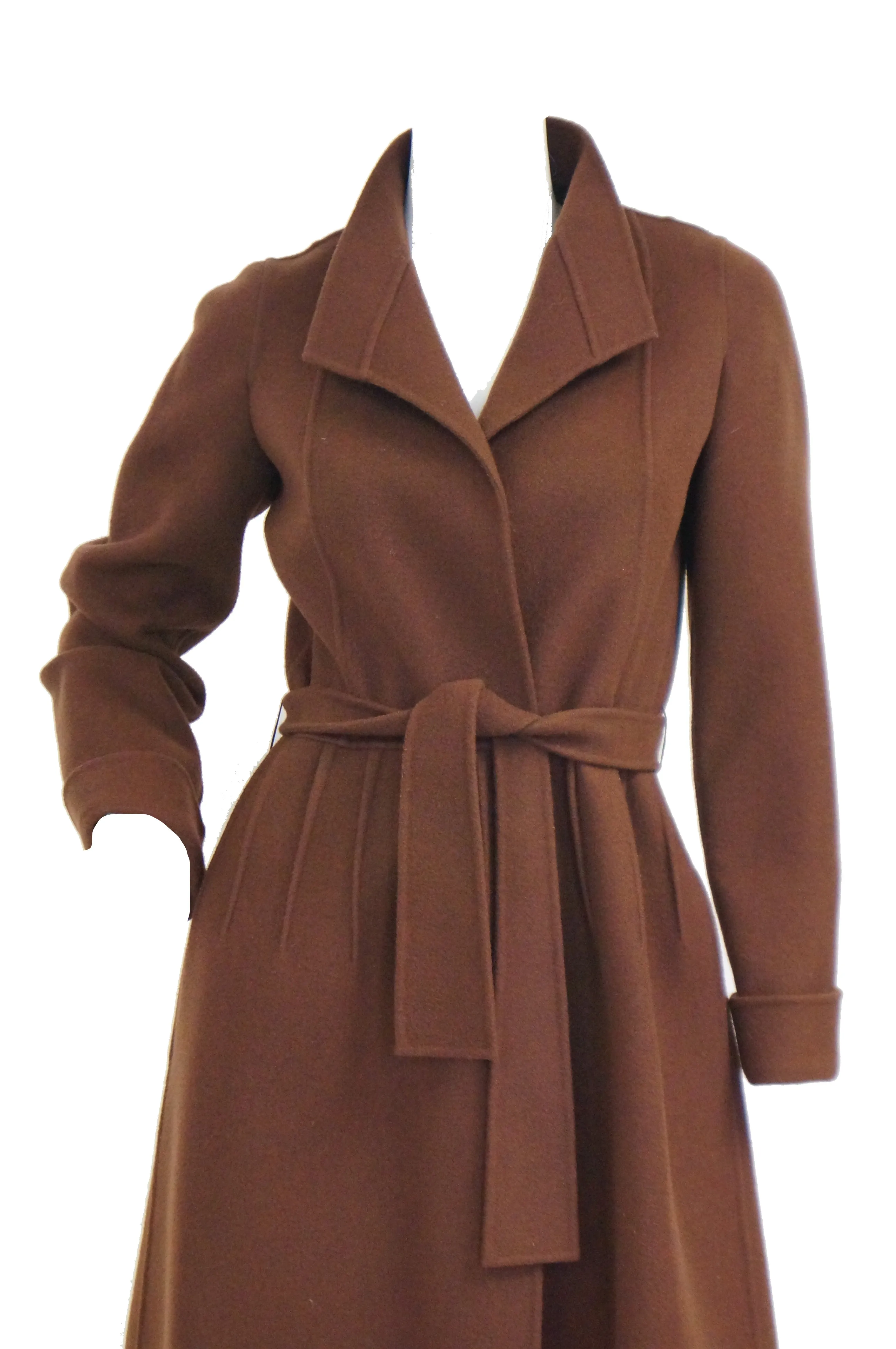 Manteau enveloppant en laine Audrey Brown des années 1970 par Andre Laug