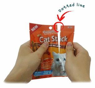 2 FOR $7: Bow Wow Mini Cat Stick in Salmon & Chicken Cat Treat 20g