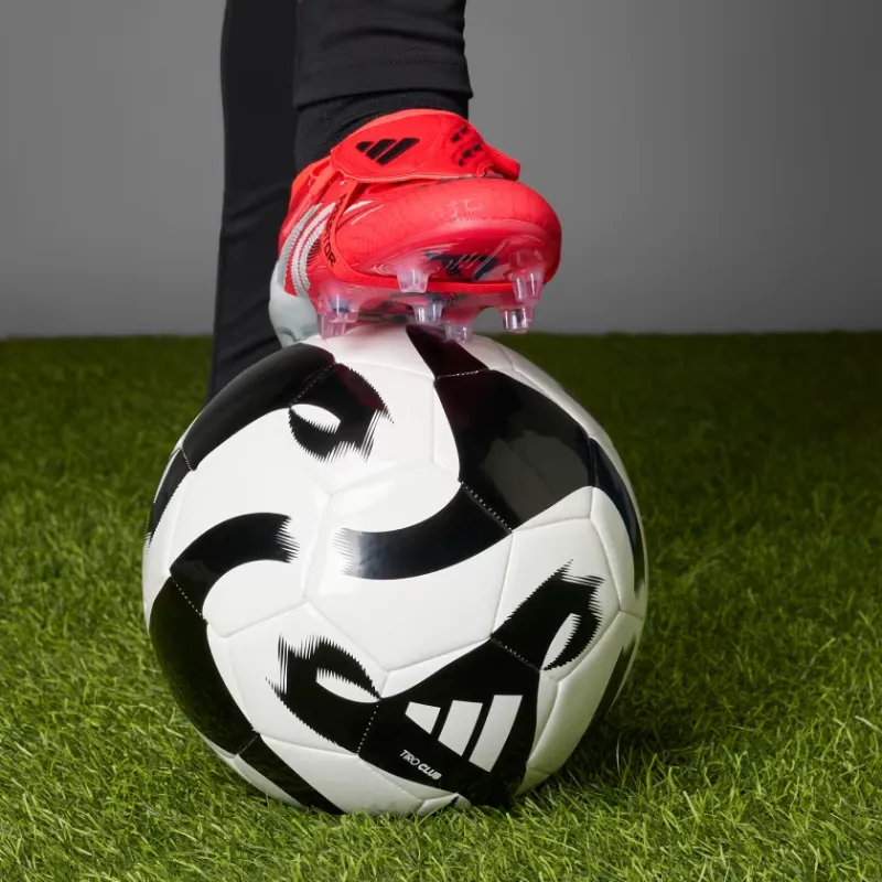 adidas Predator Elite FT Chaussures à Crampons pour Terrain Sec
