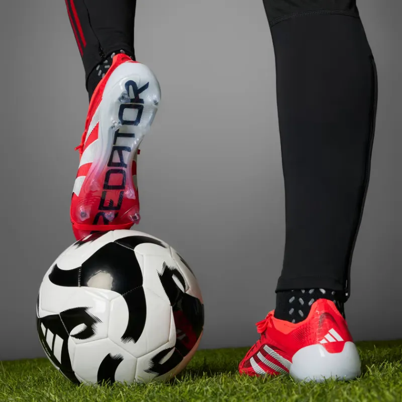 adidas Predator Elite FT Chaussures à Crampons pour Terrain Sec