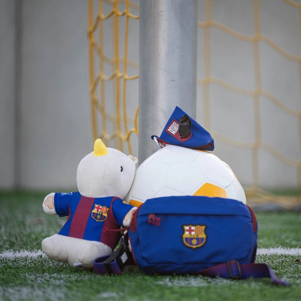 Barcelona Poop Bag Carrier