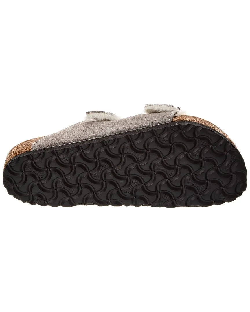 Birkenstock Arizona en daim et à doublure en peau de mouton