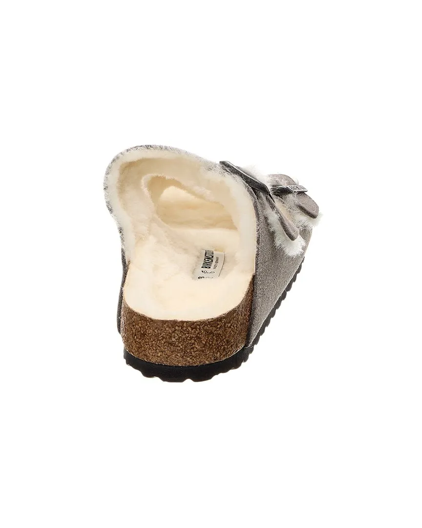 Birkenstock Arizona en daim et à doublure en peau de mouton