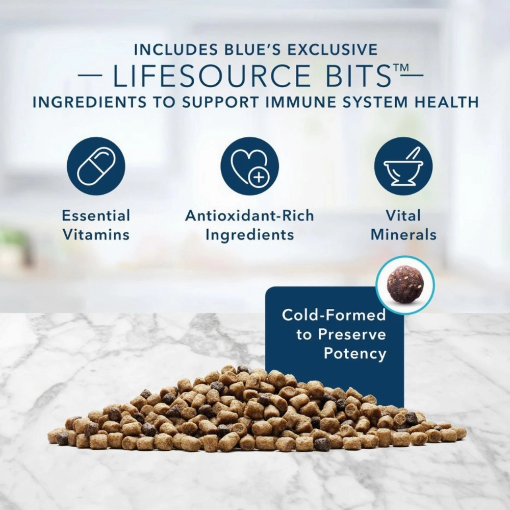 Blue Buffalo Tastefuls Adult Cat 7  Chicken & Brown Rice Recipe Dry Food