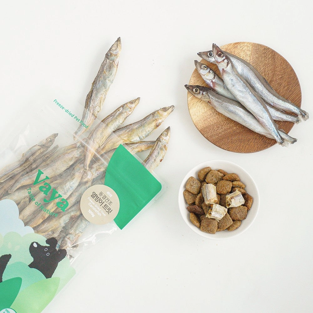 Freeze Dried Candlefish Dog Treats