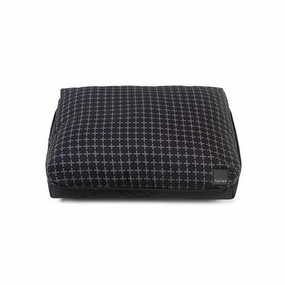 Fuzzyard Big Dreamer Pillow Bed - Yeezy Small