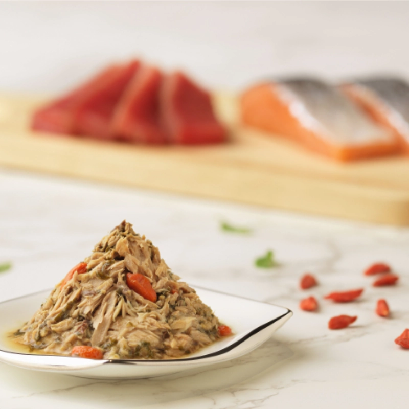 Kakato - Complete Diet Tinned Food for Cats - Tuna, Salmon & Goji Berries 70g