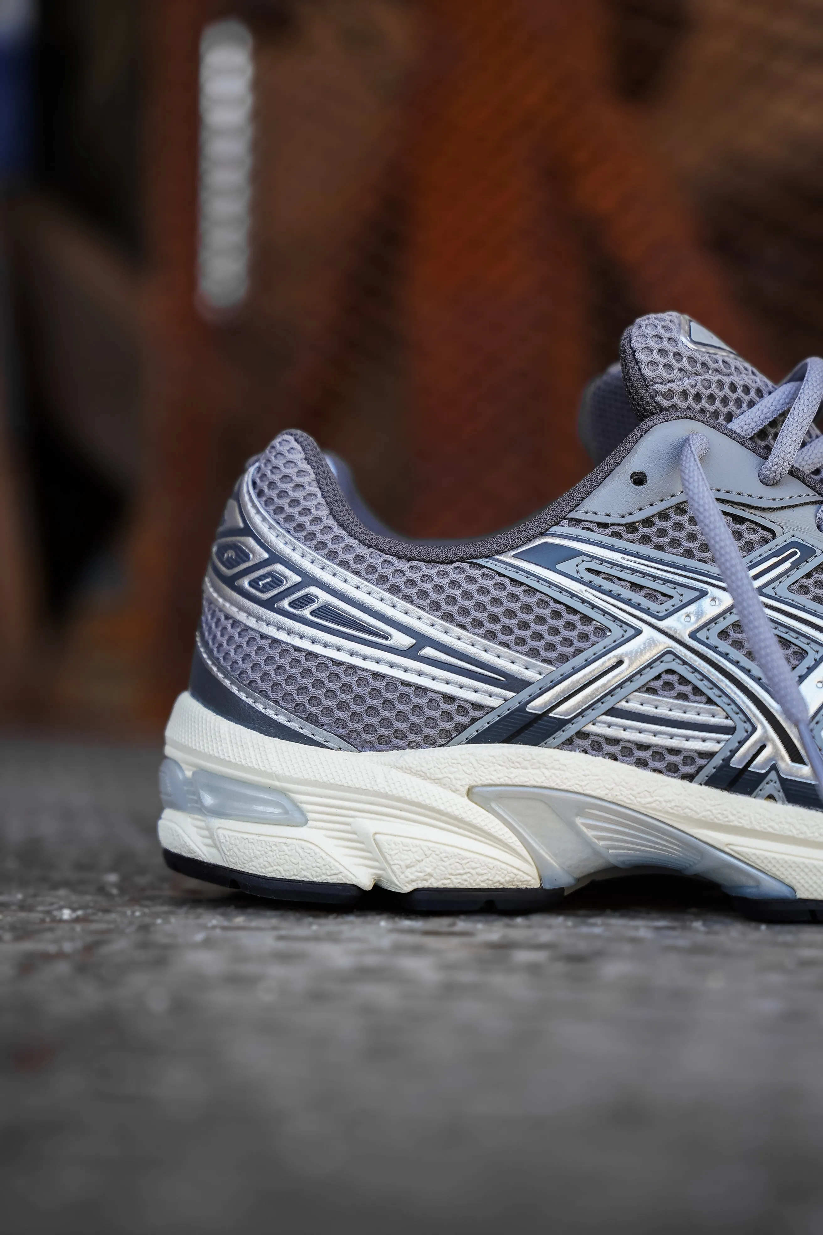 Asics Gel-1130 pour Homme (Gris Argile/Argent Pur)