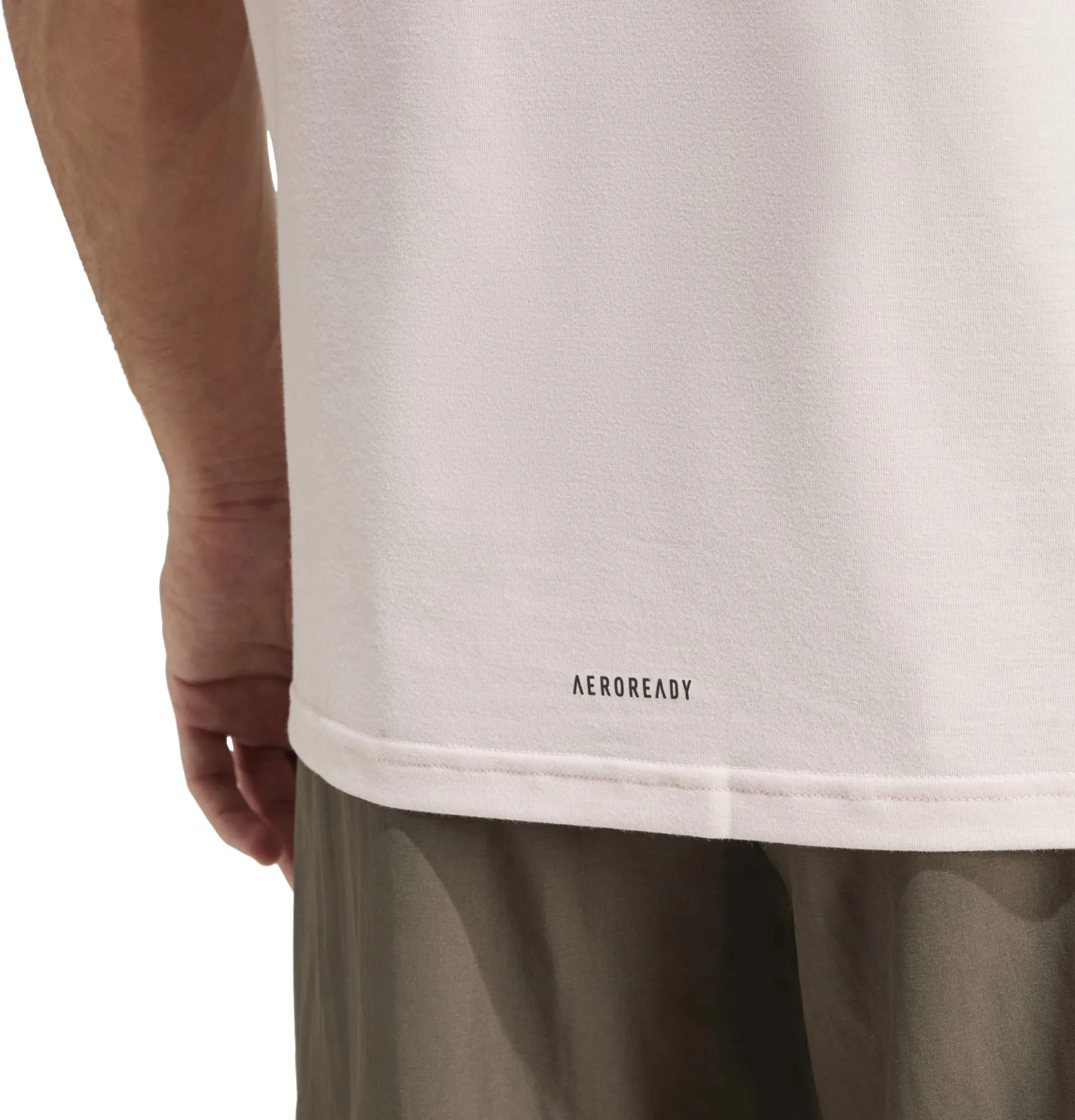 T-shirt d'entraînement pour hommes conçu pour le sport