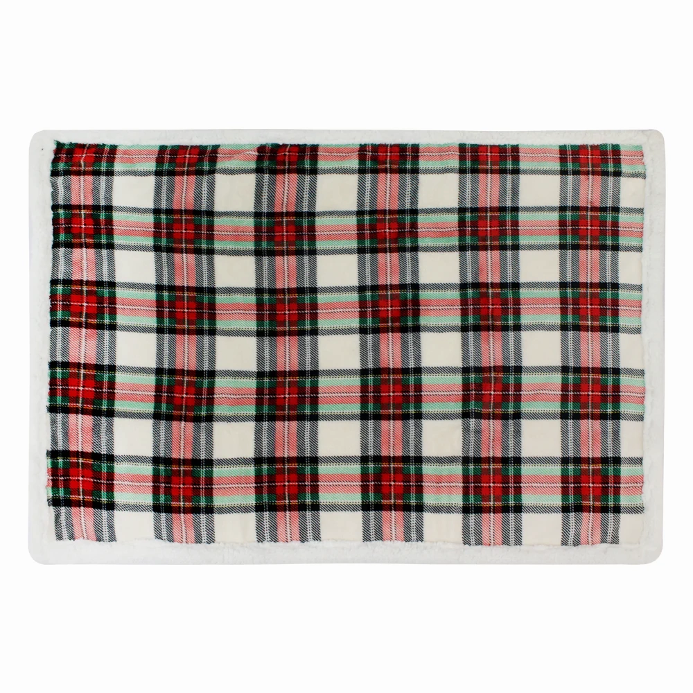 Pawpourri Plaid Xmas Blanket for Dogs