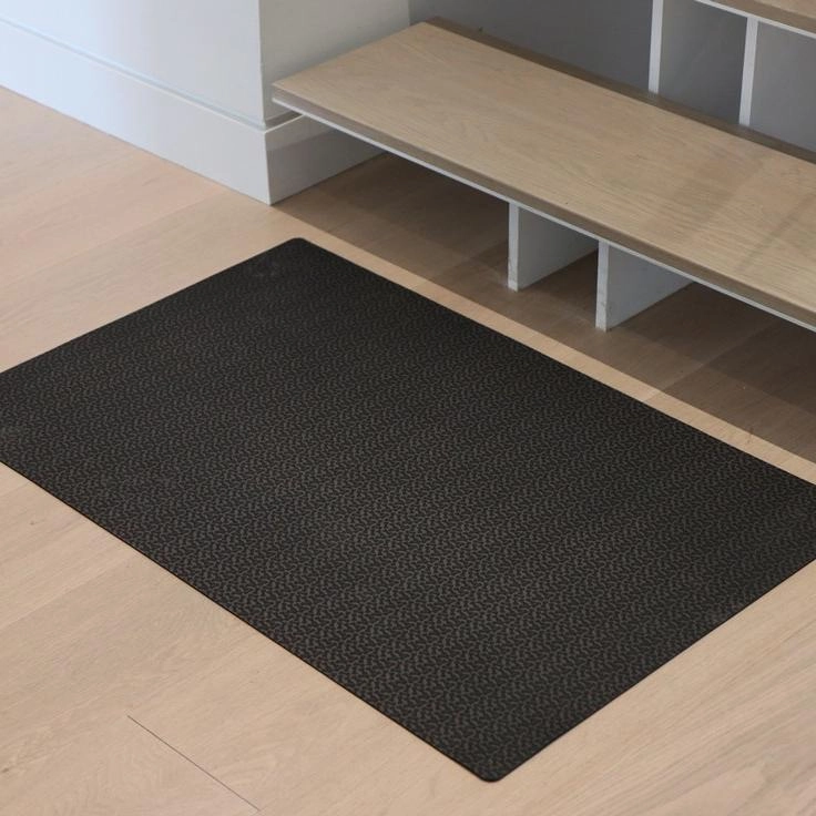 Polyester Graphic Print Dog Placemat/Doormat Pewter Bones