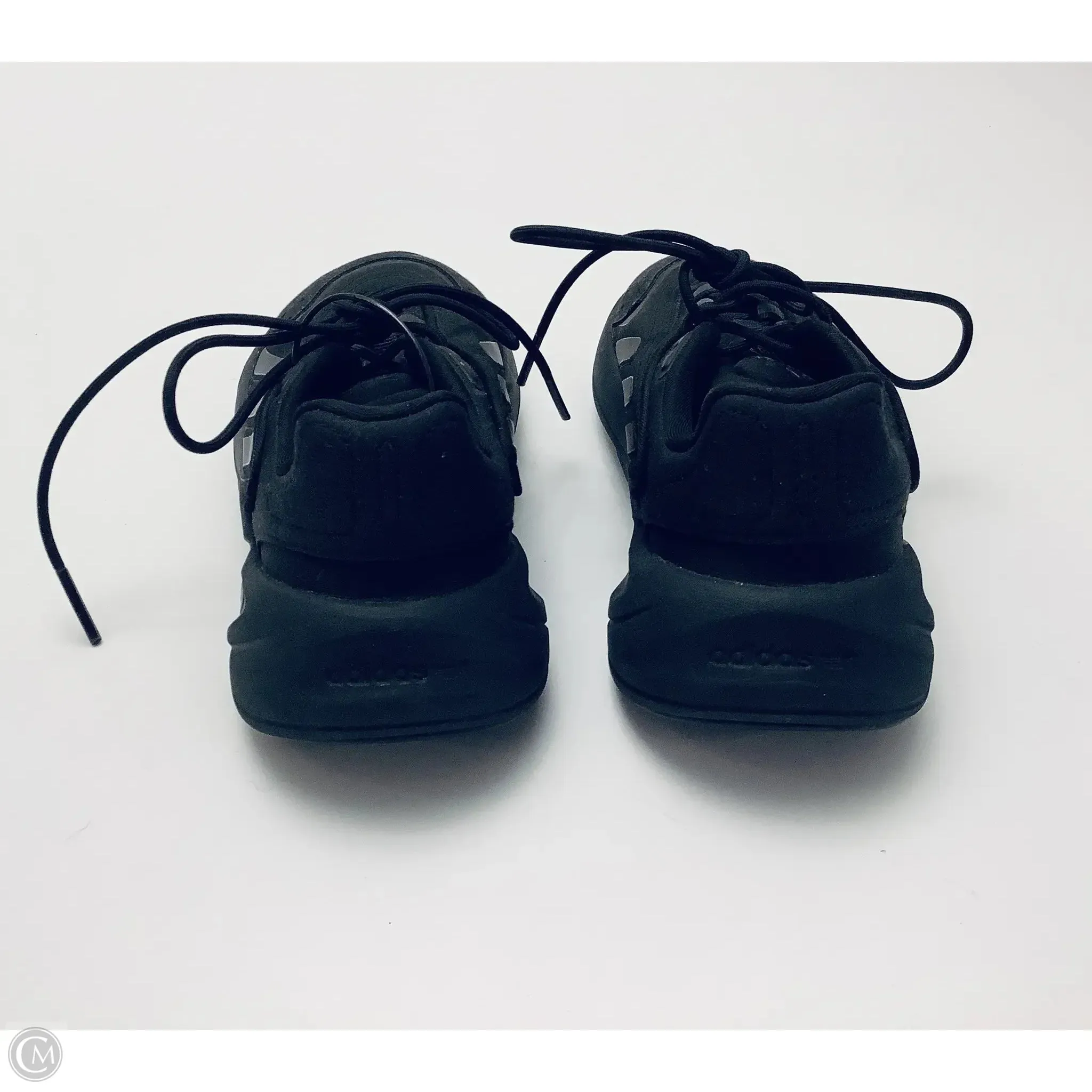 Chaussures de sport Adidas en noir, taille : 6.5