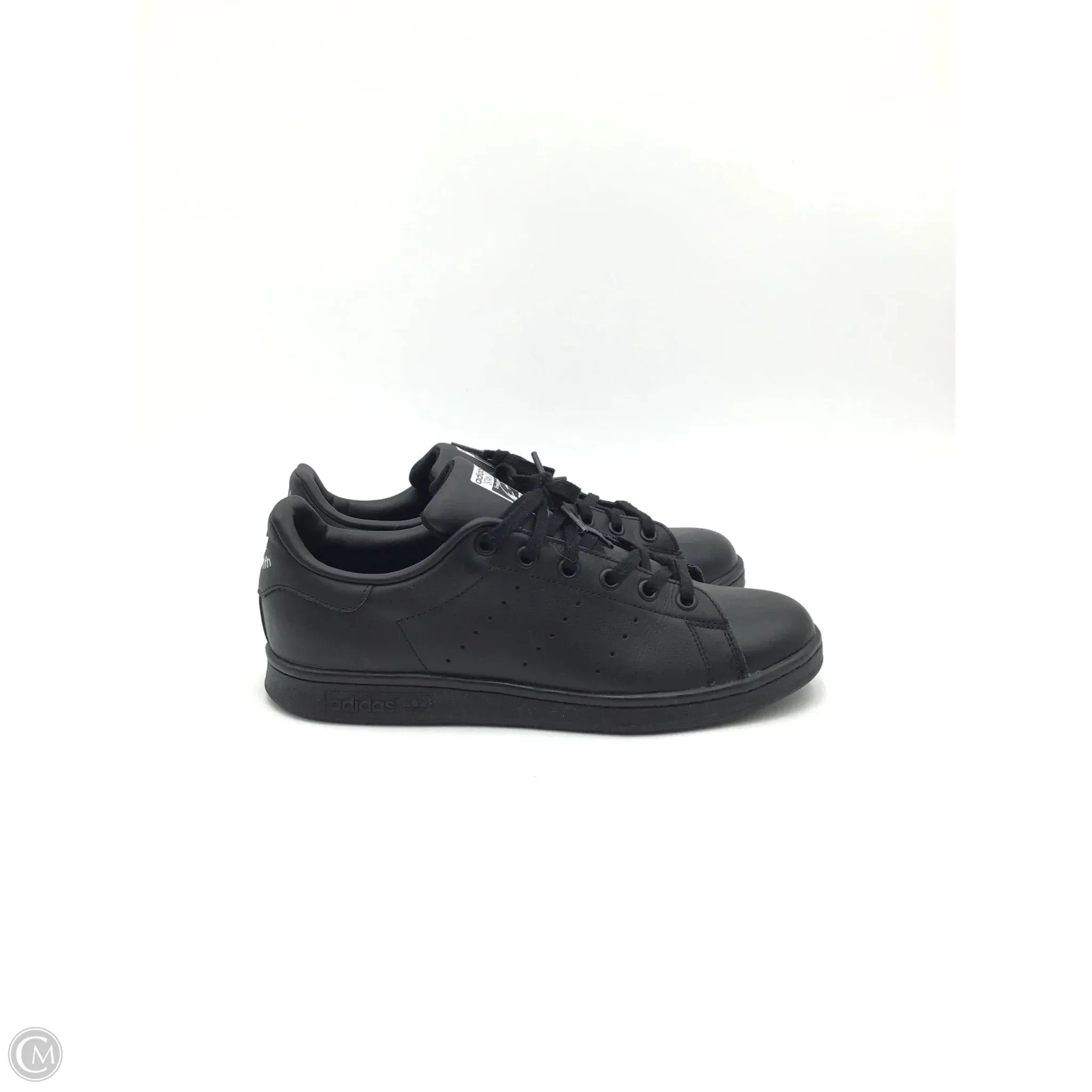 Chaussures Sneakers par Adidas en noir, taille : 7