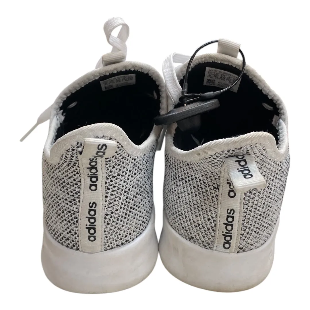 Chaussures Sneakers par Adidas en gris, Taille : 8