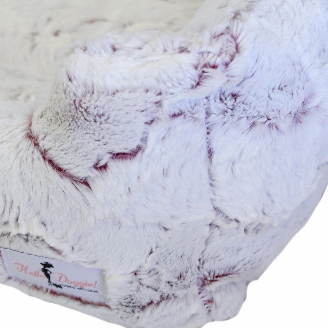 Whisper Dog Bed Merlot