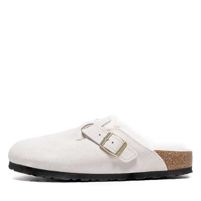Birkenstock Boston en daim et shearling pour femme - Blanc antique