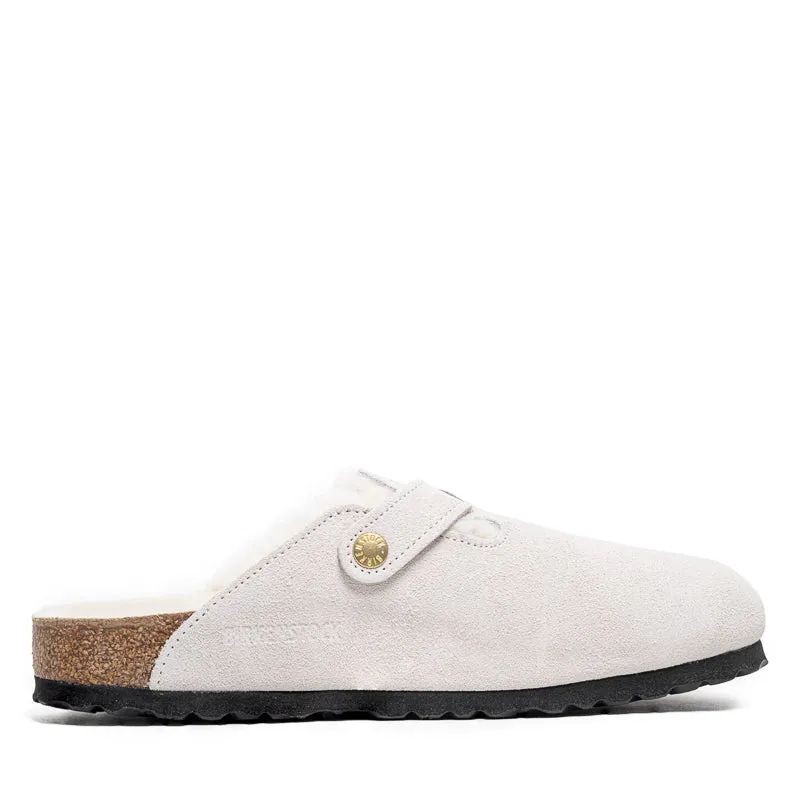Birkenstock Boston en daim et shearling pour femme - Blanc antique